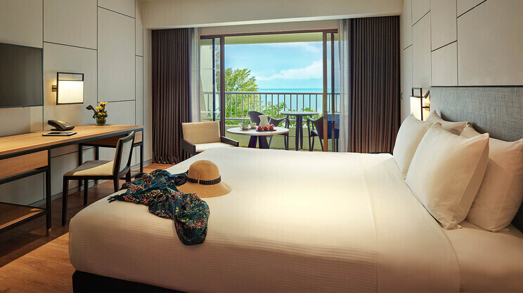 Premier Seaview Room